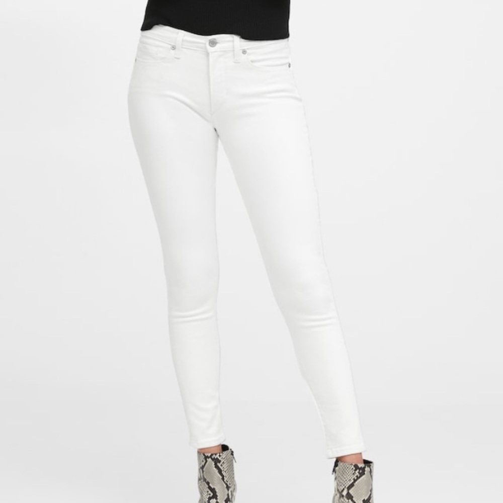 NWOT BR White Skinny Jeans